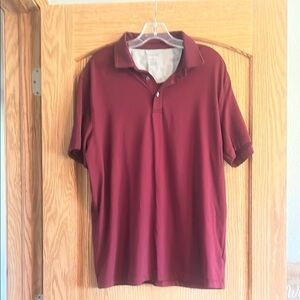 Burgundy Polo Shirt with Classic Collar and Short Sleeves